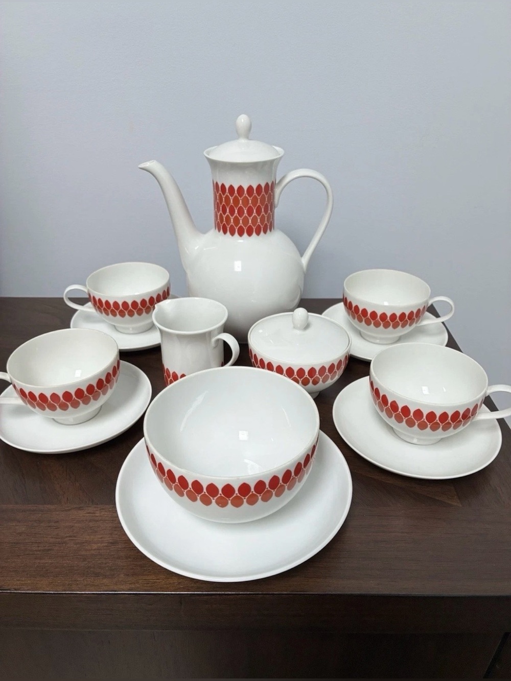 Melitta Vintage Rome 2802 Porcelain 
Coffee/Tea 12pc set